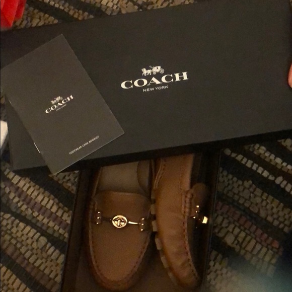 New coach flats size 8.5 leather - Picture 2 of 3
